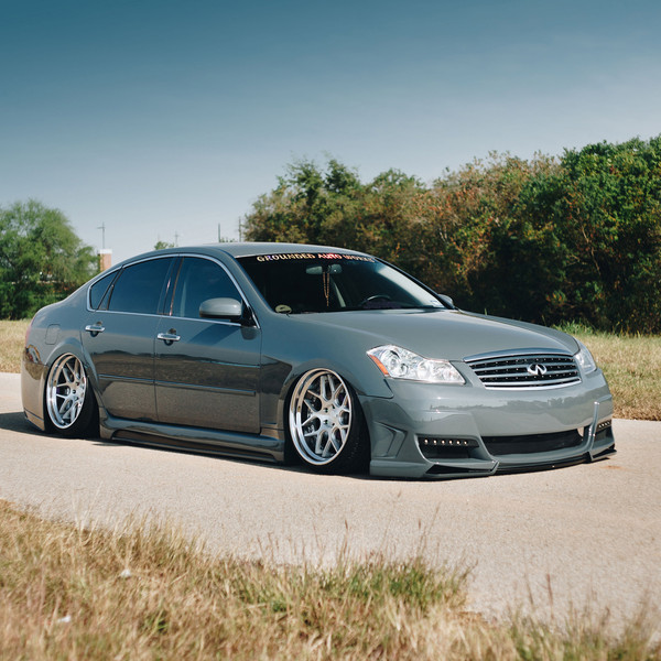 Chrome Grille on Gray Stanced Infiniti M35 - Photo by Avant Garde Wheels