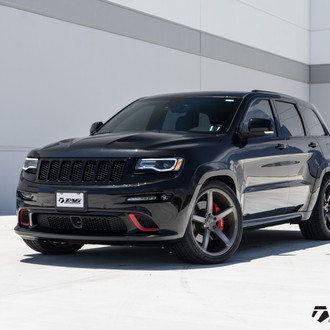 Mighty Grand Cherokee SRT on Deep Concave Wheels - Photo by Vossen