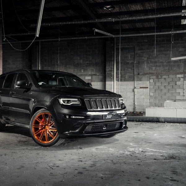 Custom 2017 Jeep Grand Cherokee | Images, Mods, Photos, Upgrades ...