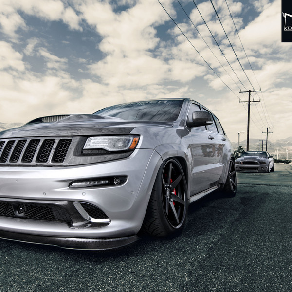 Air Lifted Street Weapon - Grand Cherokee SRT - Photo by Concept ONE