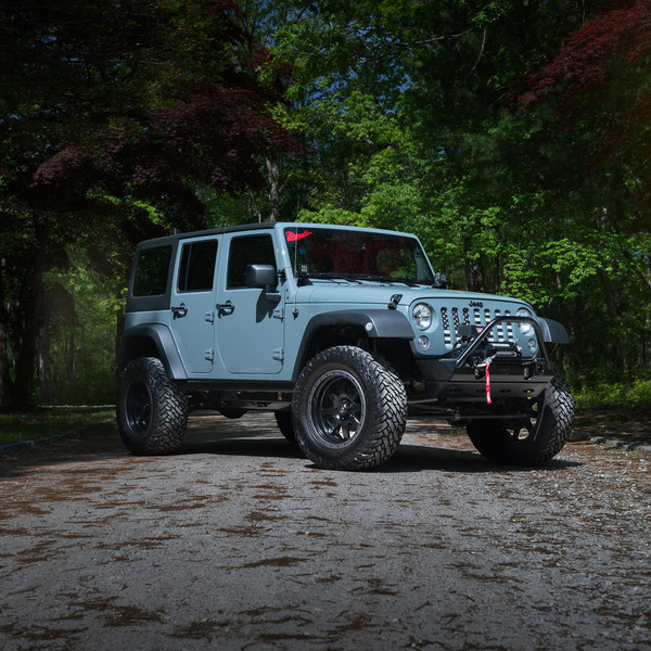 American Flag Style Grille on a Lifted JK Wrangler - Photo by Fuel Off-Road