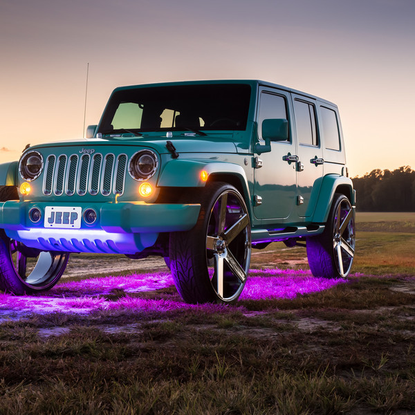 Jeep Wrangler Unlimited on Baller Series DUB Wheels - Photo by DUB