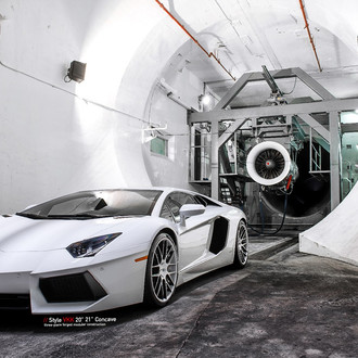 Magnetic White Lamborghini Aventador Rocking a Set of Vellano VKK Rims