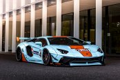 Racy Appearance of Lamborghini Aventador Highlighted by Distinctive Body Graphics