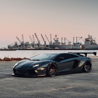 Aftermarket Body Kit on Black Lamborghini Aventador - Photo by Forgiato
