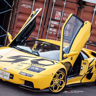 Custom Yellow Debadged Lamborghini Diablo  - Photo by Vellano
