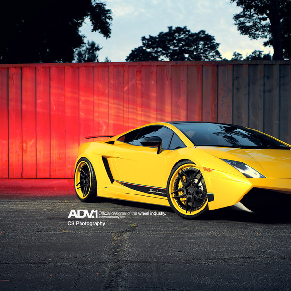 Yellow Lamborghini Gallardo Superleggera with Black Accents - Photo by ADV.1