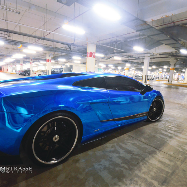 Custom Style Rear Spoiler on Blue Lamborghini Gallardo - Photo by Strasse Forged