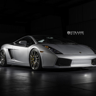 Silver Lamborghini Gallardo with Aftermarket Front Bumper - Photo by Strasse Forged