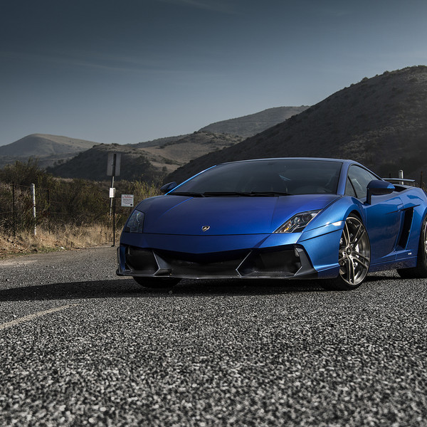 Carbon Fiber Front Lip on Blue Lamborghini Gallardo - Photo by Vorstiner