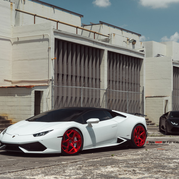 White Lamborghini Huracan with Dark Smoke Headlights - Photo by Vellano
