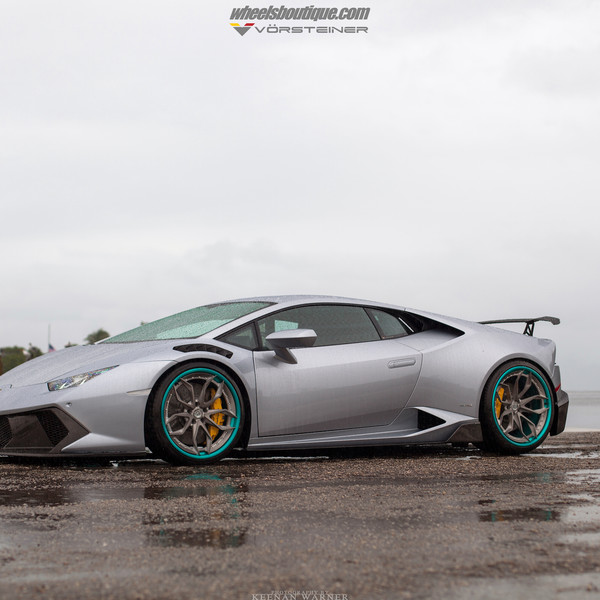 Gray Lamborghini Huracan with Aftermarket Front Bumper - Photo by Vorstiner
