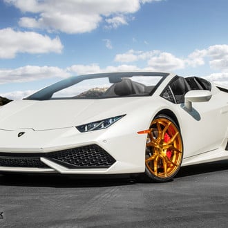 Double Luxury: White Lamborghini Huracan on Gold Wheels
