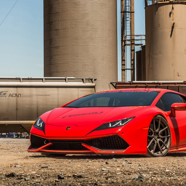 Devilish Lamborghini Huracan on Industrial Scenery - Photo by ADV.1