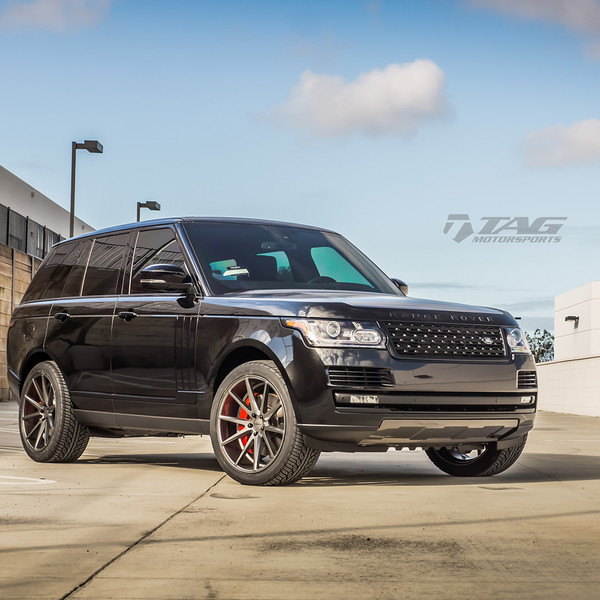 Black Range Rover with Vossen VPS310 Wheels - Photo by Vossen
