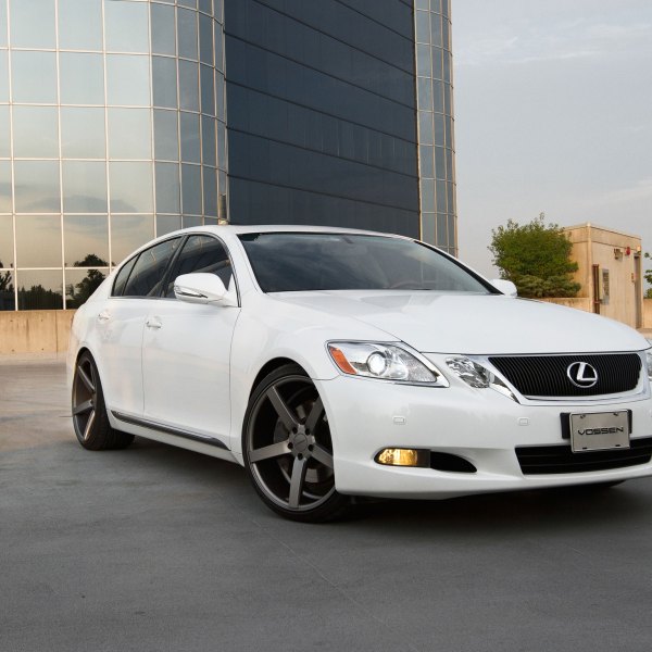 White Lexus GS with Crystal Clear Custom Headlights - Photo by Vossen