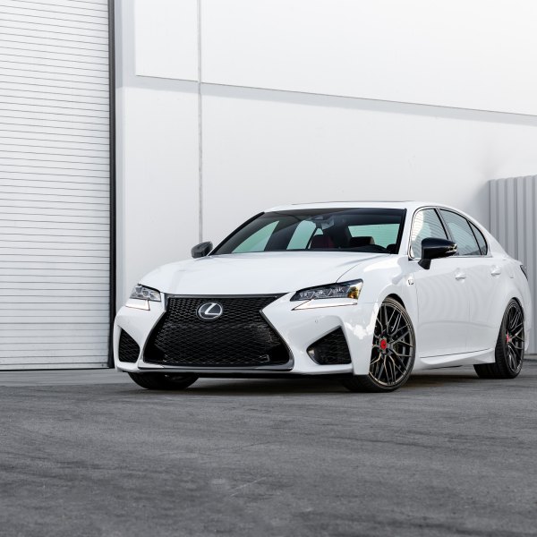 White Lexus GS with Blacked Out Mesh Grille - Photo by Vorsteiner