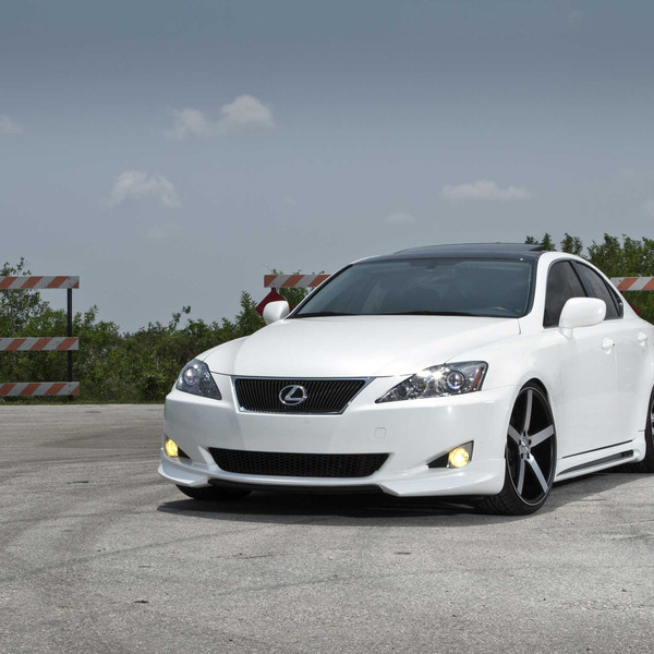 White Lexus IS with Yellow Fog Lights - Photo by Vossen