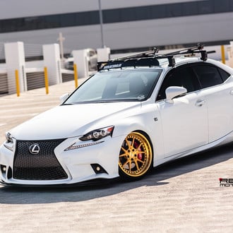 White Lexus IS with Yakima Rack System - Photo by Rennen International