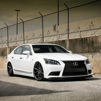Lexus LS-F on Air Suspension by Exclusive Motoring