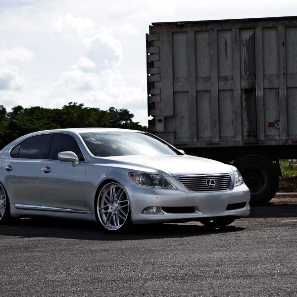 Silver Lexus LS with Aftermarket Projector Headlights - Photo by Vossen
