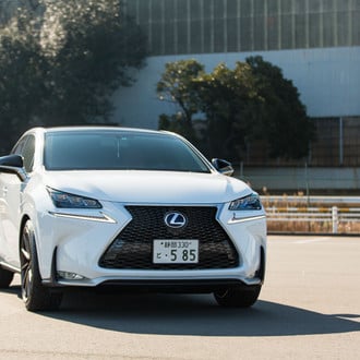 Diamond White Lexus NX on Vossen VVSCVT Wheels - Photo by Vossen