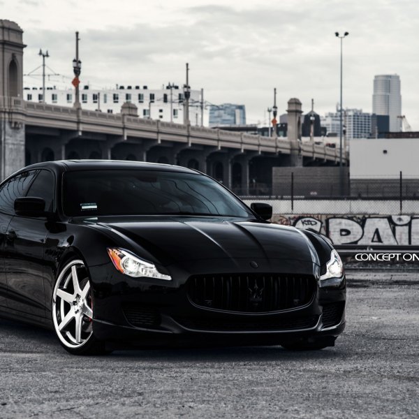 Blacked Out Grille on Custom Maserati Quattroporte - Photo by Concept One