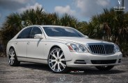 Royal Customized White Maybach Wearing Chrome