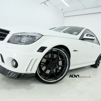 Snow White C63 Sedan With Black AMG Accents - Photo by ADV.1