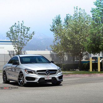 Chrome Grille on Silver Mercedes CLA Class - Photo by Vellano