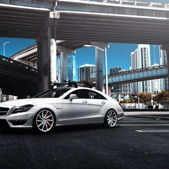 Fascinating Mercedes CLS550 AMG Featuring Vossen Rims