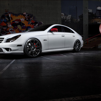 Chrome Grille with Custom Emblem on White Mercedes CLS - Photo by Vossen
