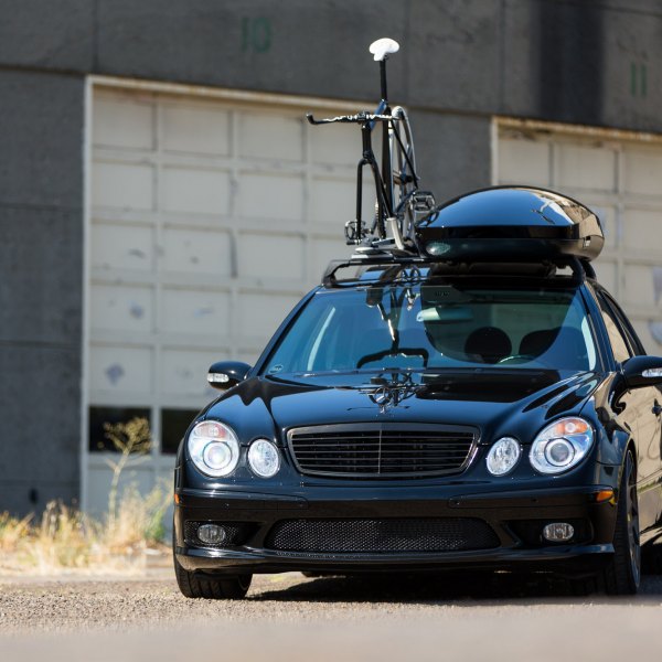 Black Mercedes E Class with Roof Rack - Photo by Vossen