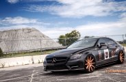 Exotic- Looking Matte Bronze Rennen Rims on Black Mercedes S Class