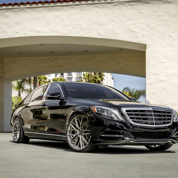Chrome Billet Grille on Black Mercedes S Class - Photo by Vorsteiner