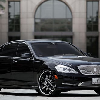 22 Inch Lexani Forged Wheels on Mercedes S-Class - Photo by Lexani