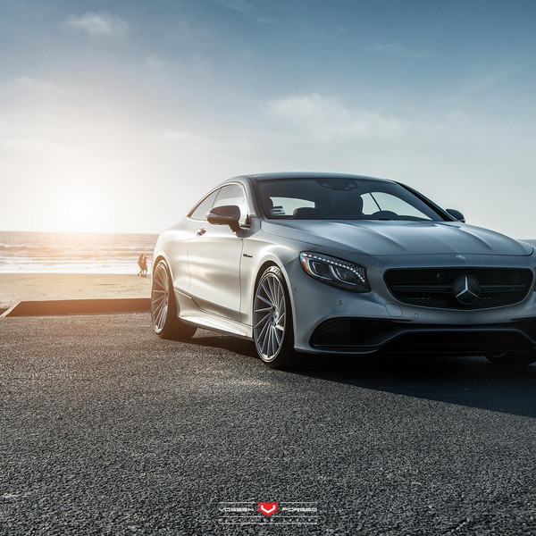 Silver Mercedes S Class with Aftermarket Side Skirts - Photo by Vossen
