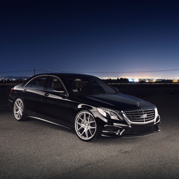 Beautiful Mercedes S550 on Avant Garde M510 Rims - Photo by Avant Garde