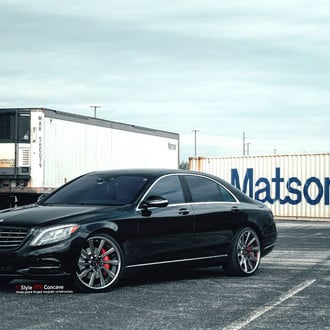 Chrome Billet Grille on Black Mercedes S-Class - Photo by Vellano