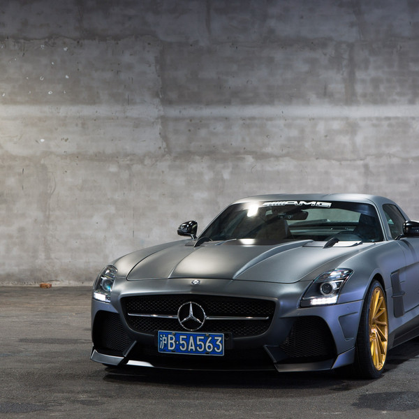 Mercedes SLS with Custom Body Kit - Photo by Vossen