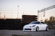 Greatly Stanced Nissan 350Z Gets Custom Parts