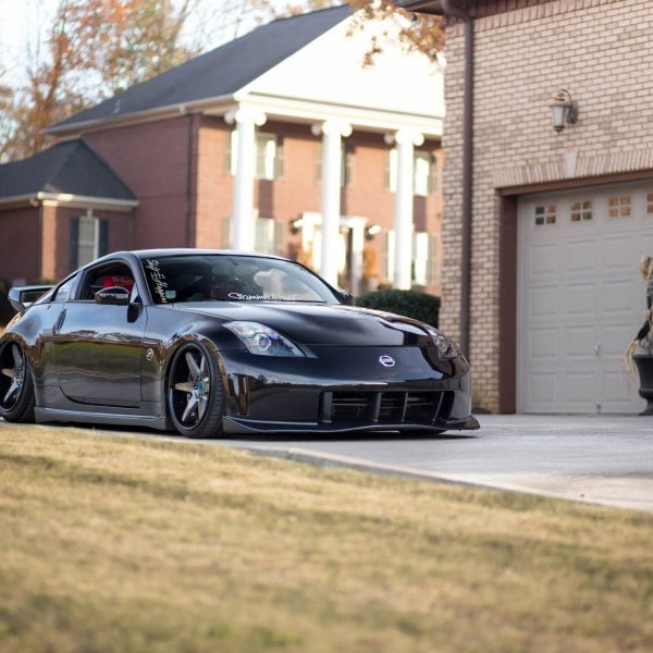 Custom Nissan 350Z | Images, Mods, Photos, Upgrades — CARiD.com Gallery