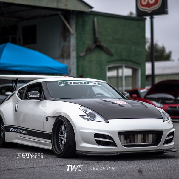 White Nissan 370Z with Carbon Fiber Front Lip - Photo by Strasse Forged