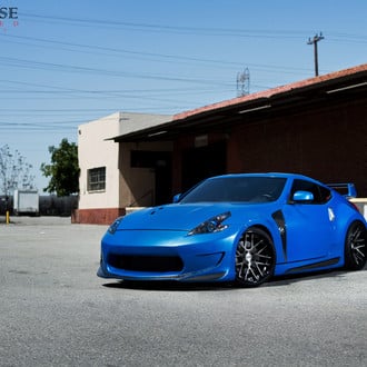 Blue Nissan 370Z with Custom Body Kit - Photo by Strasse Forged