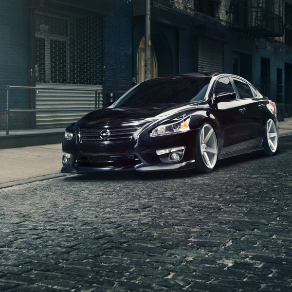 Nissan Altima Modified