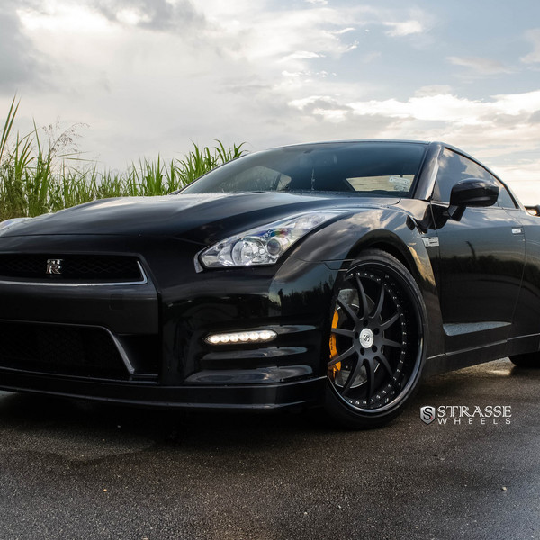 Front Bumper with LED Lights on Black Nissan GT-R - Photo by Strasse Forged