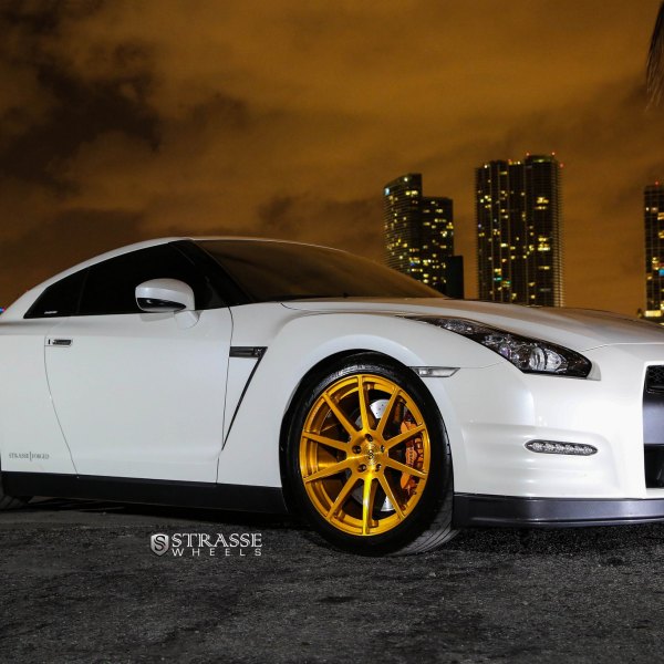 White Nissan GT-R with Dark Smoke LED Headlights - Photo by Strasse Forged