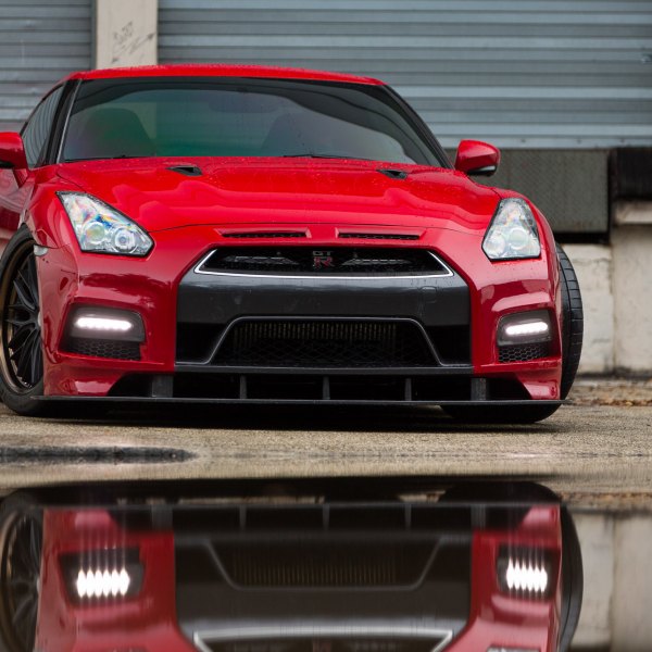 Red R35 GT-R on Limited Edition Vossen x Work Wheels - Photo by Vossen