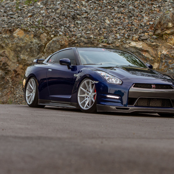 Blue Nissan GT-R with Custom Hood - Photo by Vossen