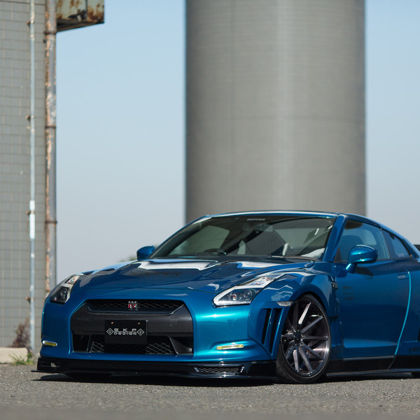 Lowered Blue Nissan GT-R with LED-Bar Style Headlights - Photo by Vossen